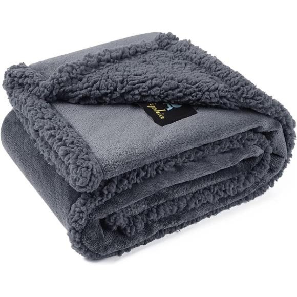 Waterproof Pet Blanket Reversible Sherpa Fleece Furniture Protector Cover